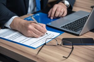 広告規制を遵守するための表現方法について弁護士に聞いてみました？
