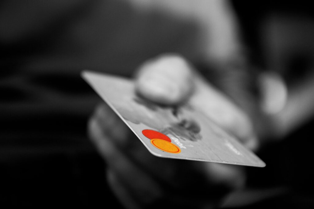 任意整理後にクレカが使えない期間はどのくらい？