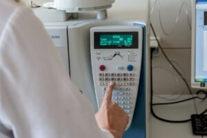 借金減額診断フォームを使って自分の状況をチェックする方法は？