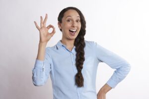 債務整理の相談は専門家にだけでもOKなの？