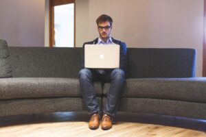 フリーランスが借金を整理するための効果的な方法は？